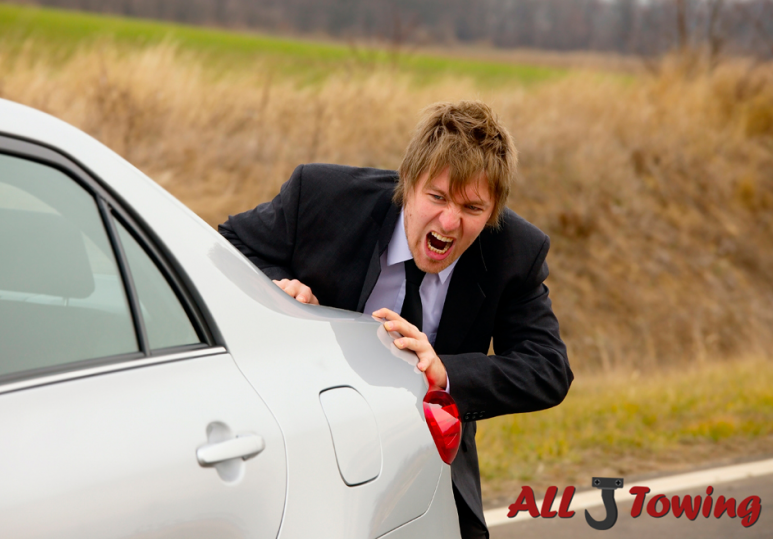 4 Key Roadside Breakdown Tips